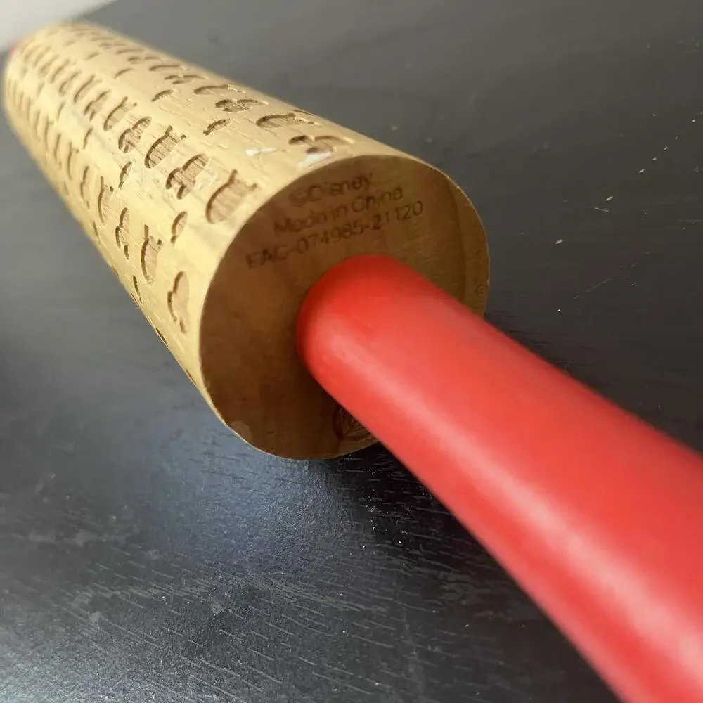 Rolling Pin Disney Mickey Mouse‎ Ears Embossed Baking Engraved Wood Rolling Pin